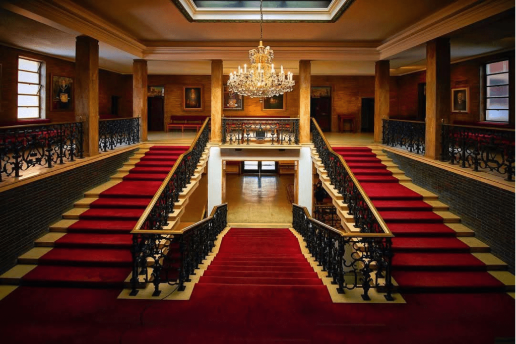 the-africa-grand-lodge